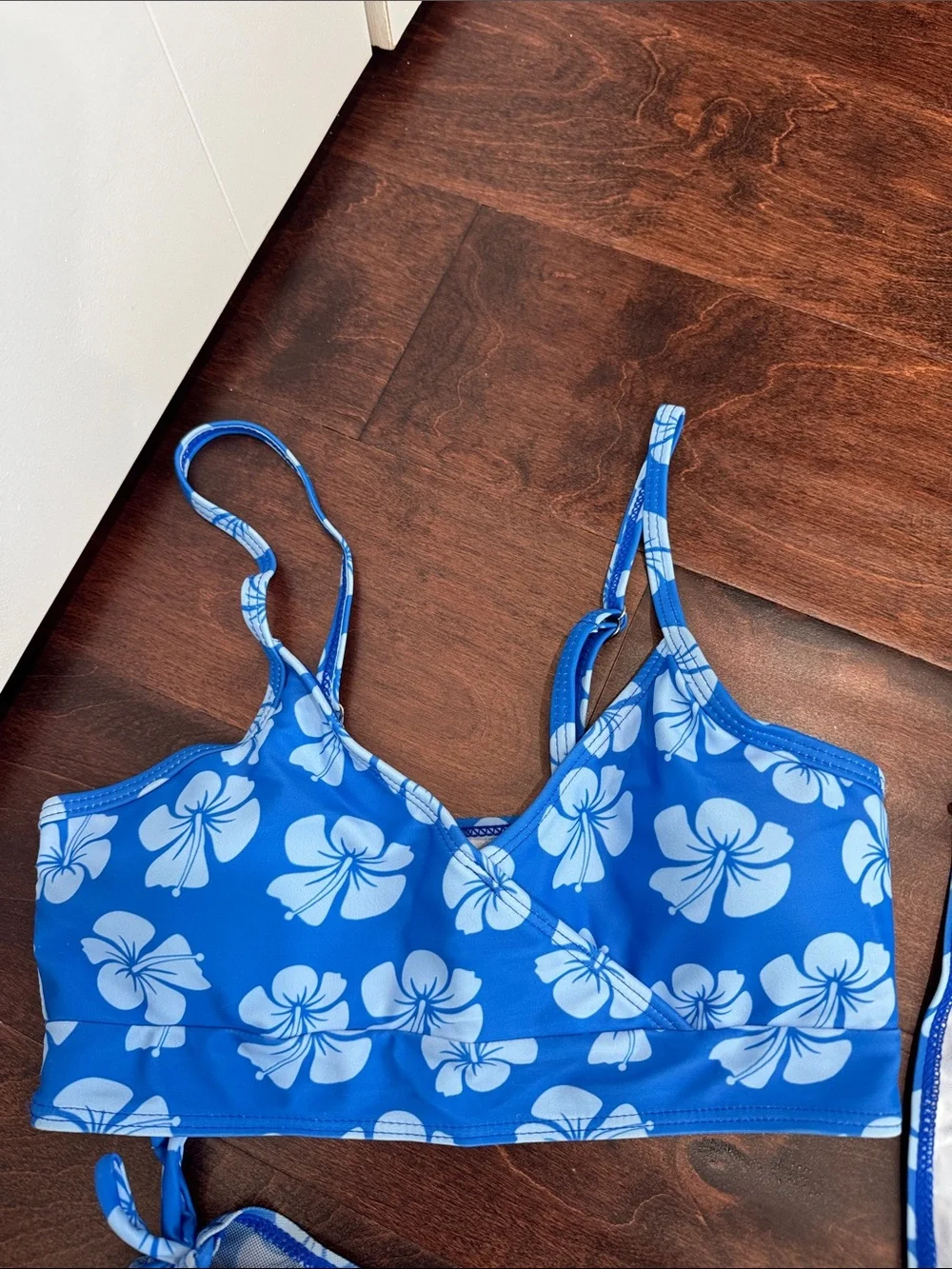 NEW 3-Piece Girls Swim Suit Set Bikini Bathing Blue Hibiscus Tropical Print, 10